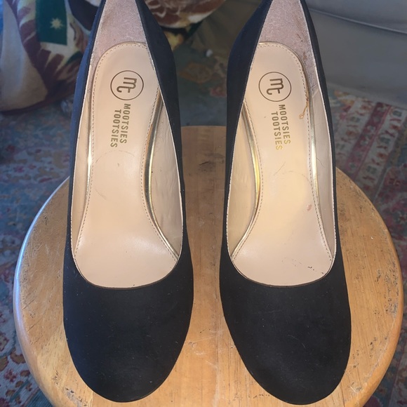 Mootsies Tootsies Black suede 4 inch heels size 9 1/2 med - Picture 3 of 5